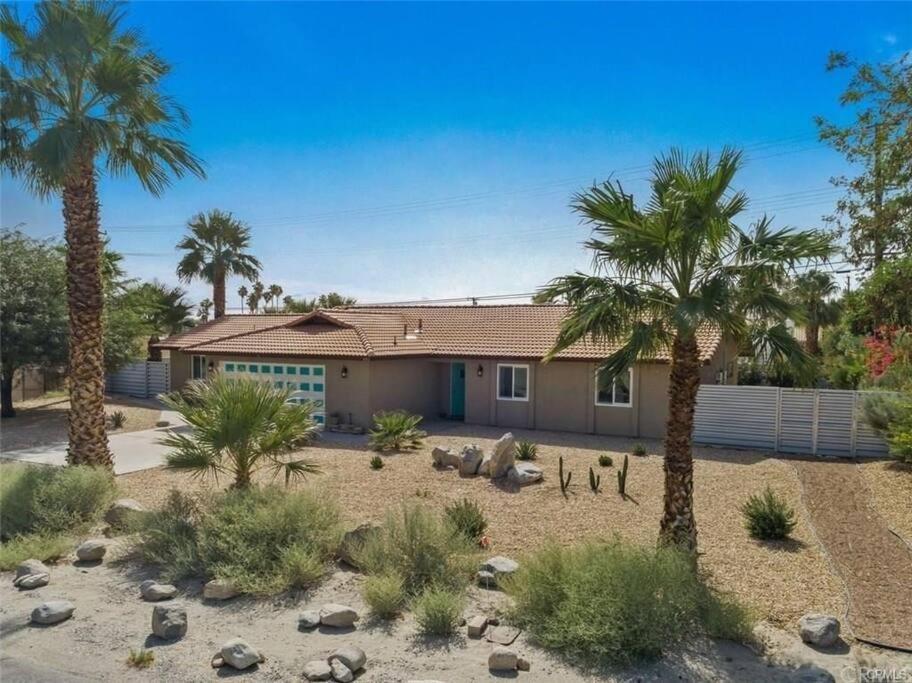 Villa The Yorba Oasis W/Pool Palm Springs Exterior foto